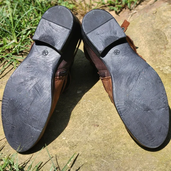 Miz Mooz "Shane" Brown Leather Ankle Boots, Gently Worn a Few Times - Picture 4 of 4